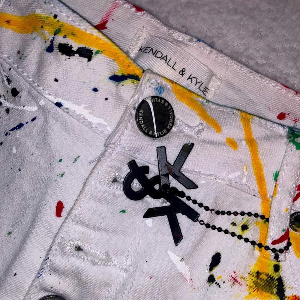 RARE🌸✨Kendall & Kylie Splatter Pant Distressed Shorts Nwot
